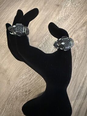 Ring Elephant Black Splinel with Green Eyes Sterling Silver Size 7-NWT